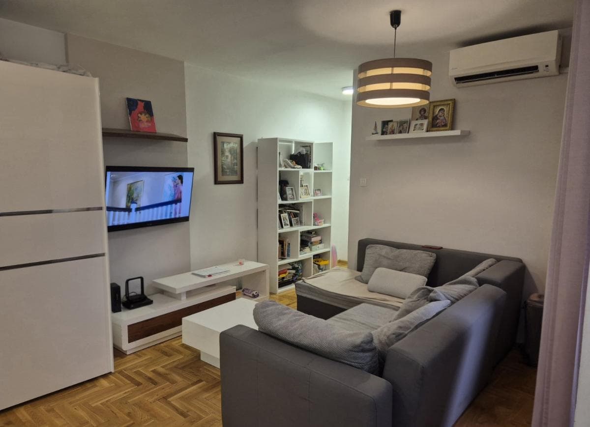 Stan, Mirijevo, 43 m²