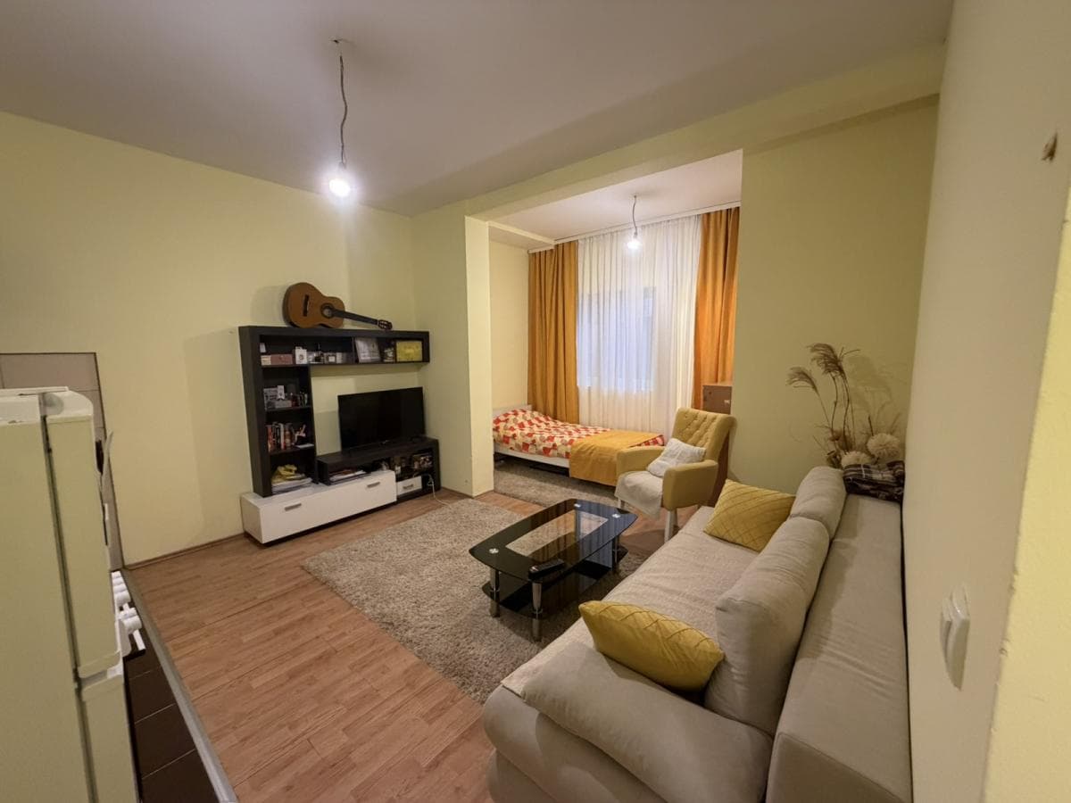 Stan, Učiteljsko naselje, 30 m²