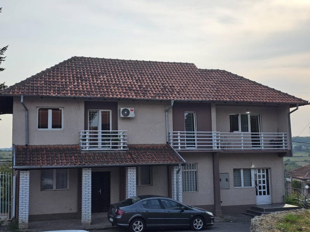 Kuća, Beograd, 160 m²