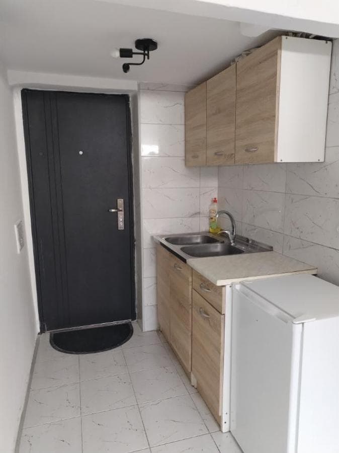 Stan, Karaburma, 21 m²