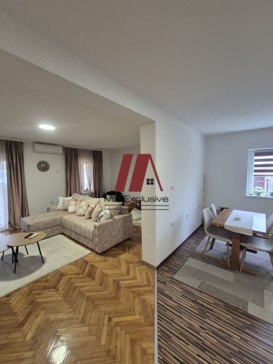 Kuća, Boljevci, 131 m²